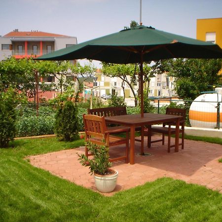 Family Apartments Suzi Rovinj Exterior foto